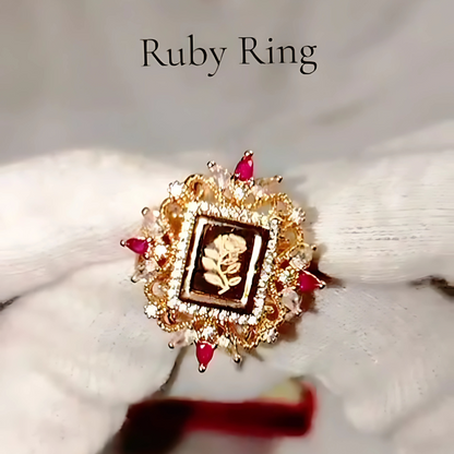 Royal Emblem Jewelry Set