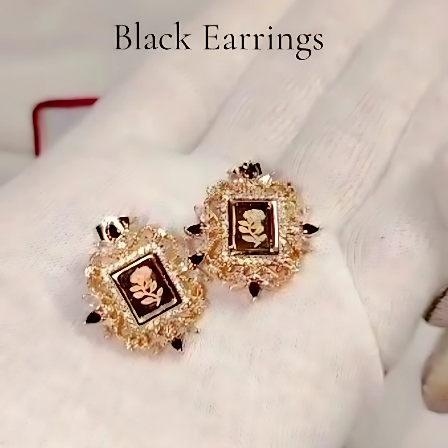 Royal Emblem Jewelry Set