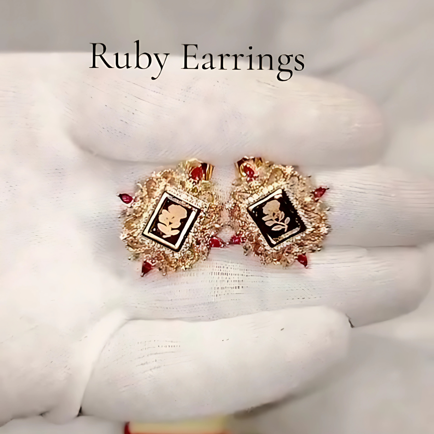Royal Emblem Jewelry Set